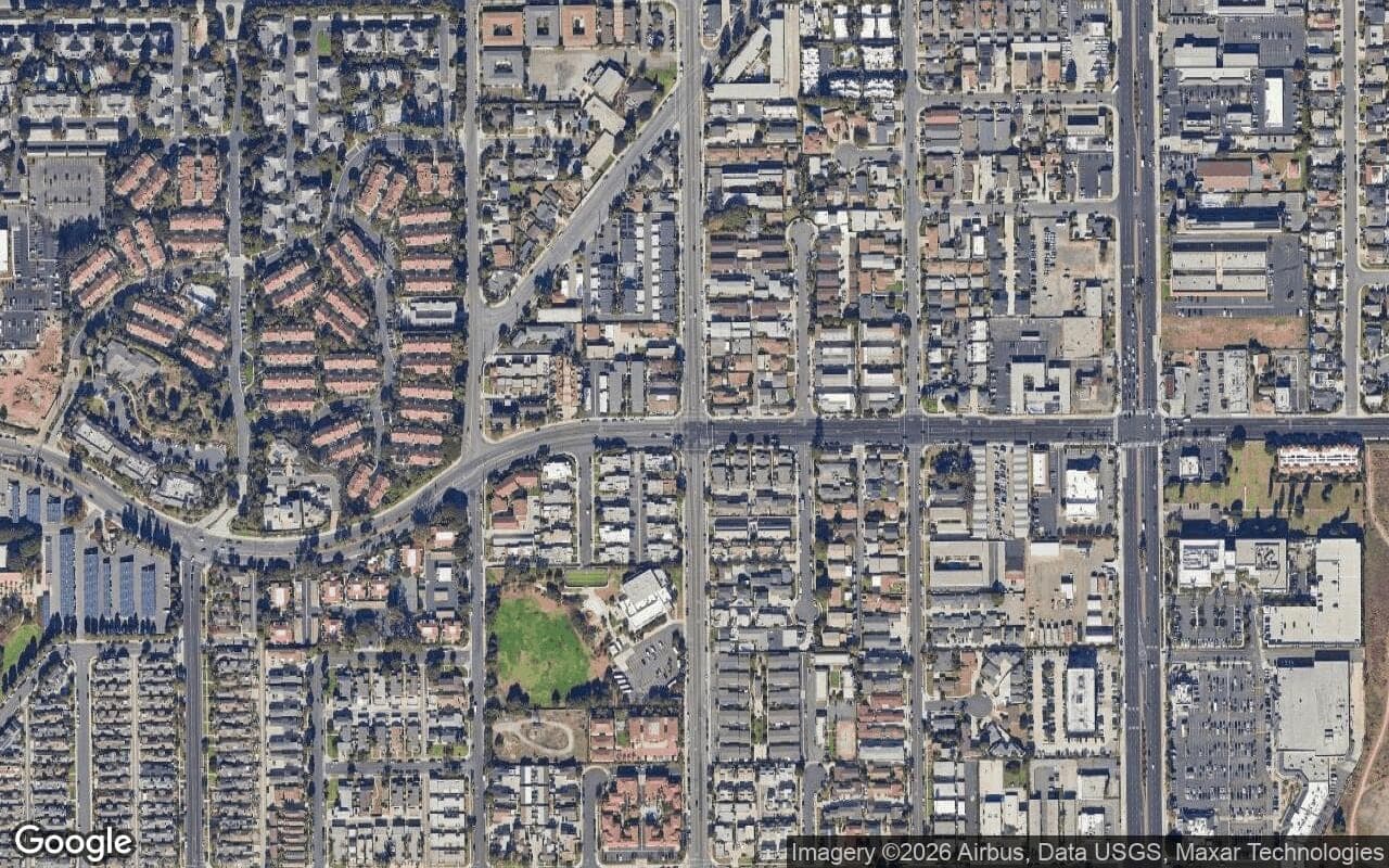 Delway Townhomes, Huntington Beach.