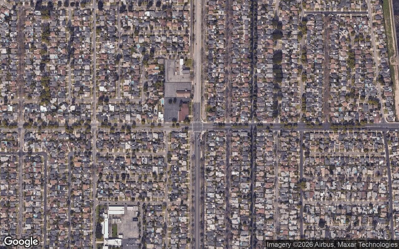 Satellite aerial view of El Dorado Park Estates in Long Beach, California, showing the neighborhood's streets and surroundings.