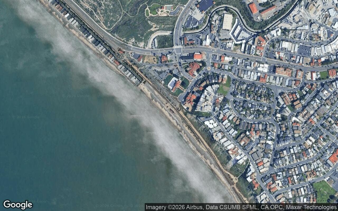 Satellite aerial view of North Beach in San Clemente, California, showing the neighborhood's streets and surroundings.