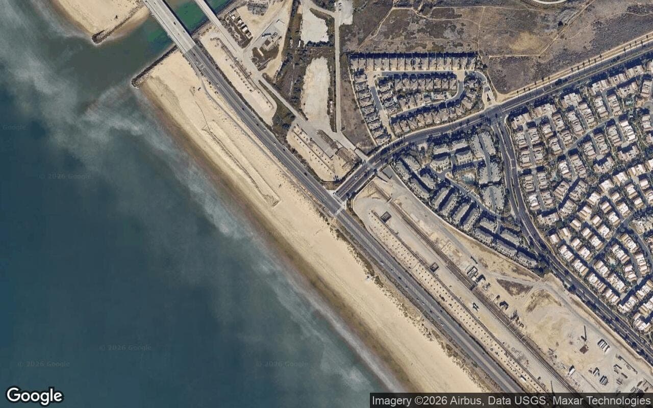 Surfcrest, Huntington Beach.